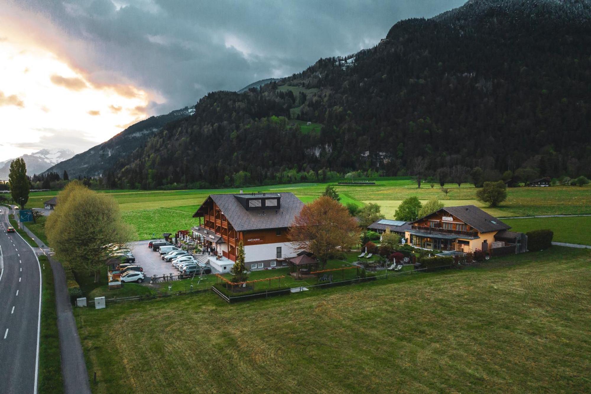 Salzano Hotel - Spa - Restaurant Unterseen Luaran gambar